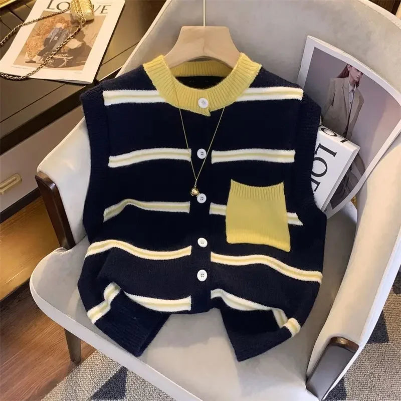 Colored round neck cardigan sweater vest